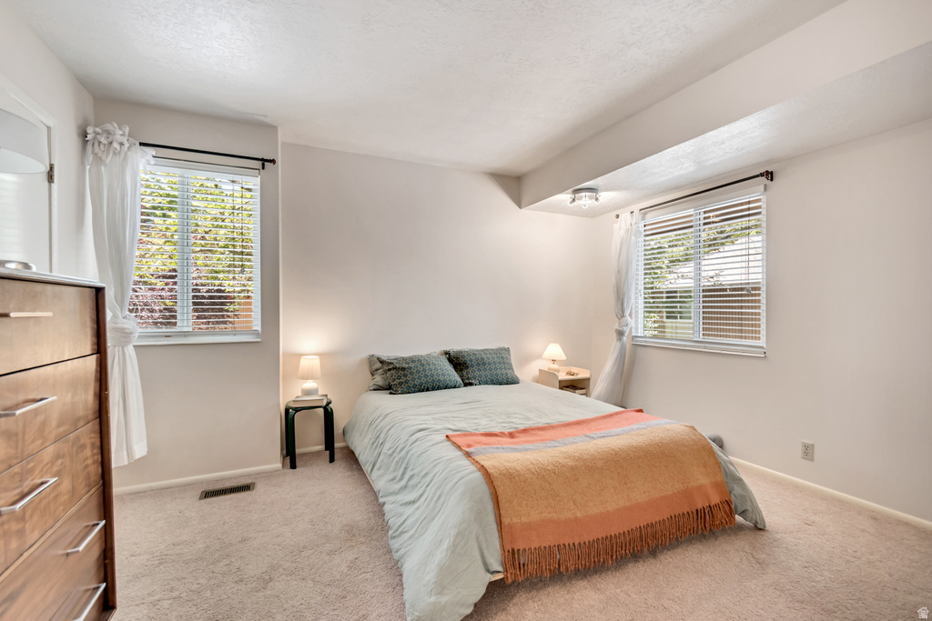 4797 S 2124 E Holladay, UT 84117