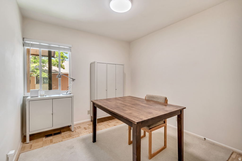 4797 S 2124 E Holladay, UT 84117