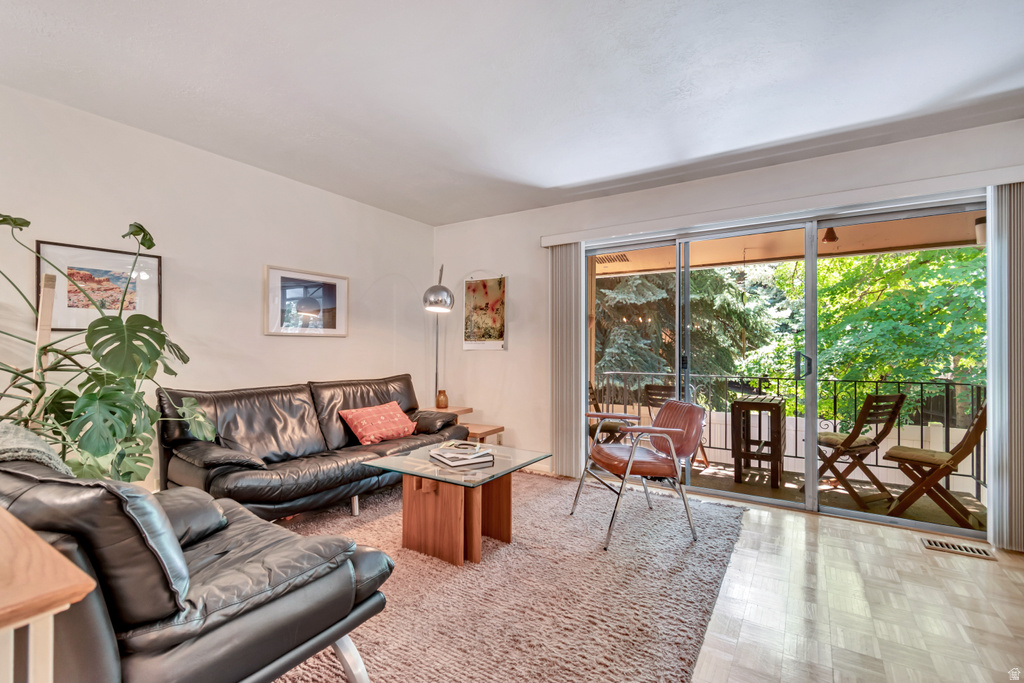 4797 S 2124 E Holladay, UT 84117