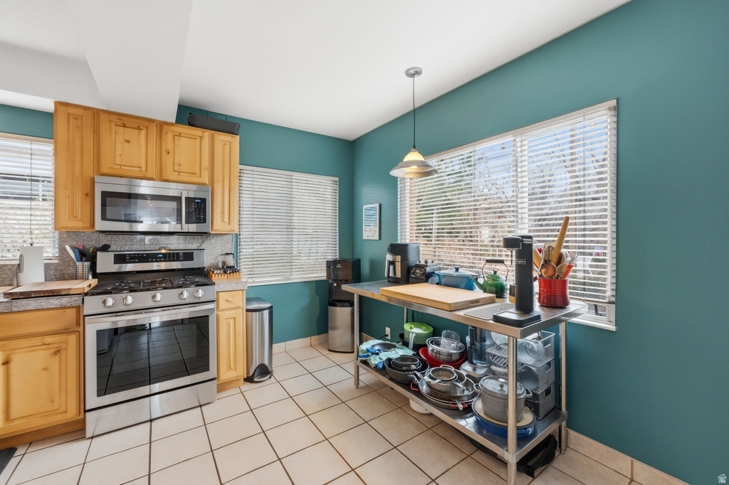 2620 E BLAINE AVE Salt Lake City, UT 84108