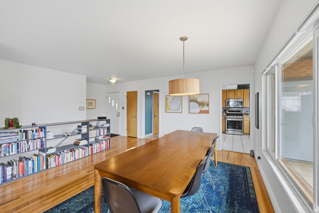 2620 E BLAINE AVE Salt Lake City, UT 84108