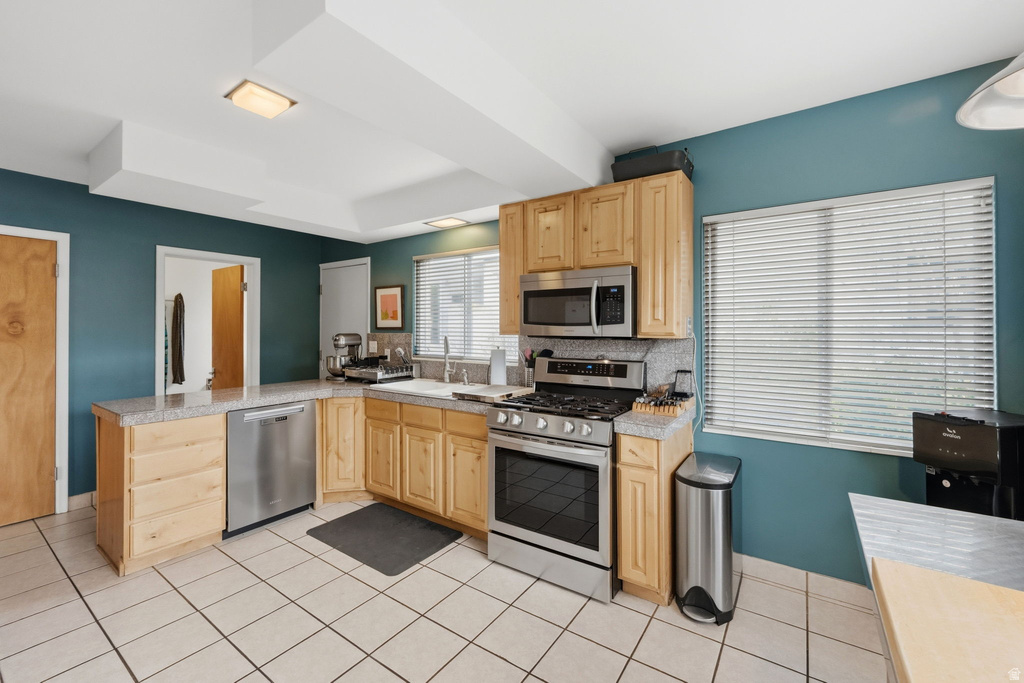 2620 E BLAINE AVE Salt Lake City, UT 84108