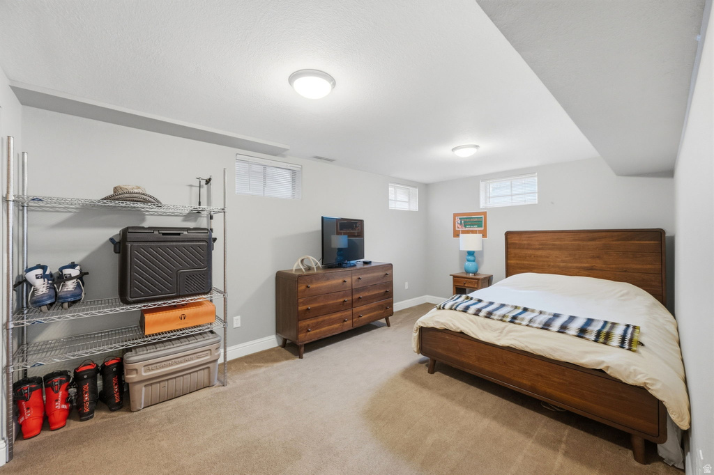 2620 E BLAINE AVE Salt Lake City, UT 84108