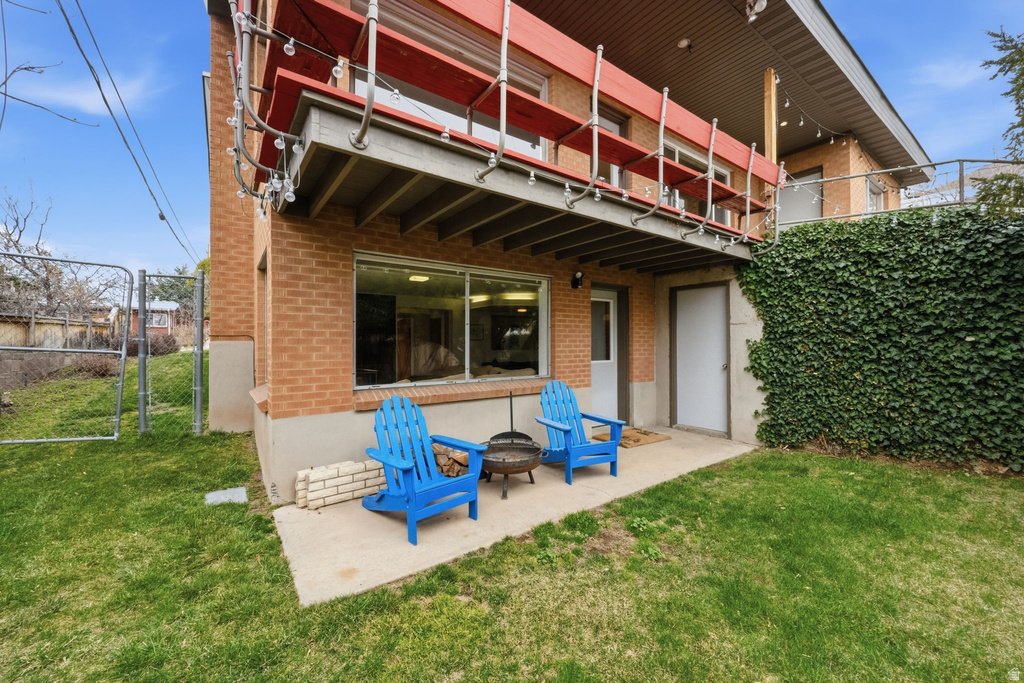 2620 E BLAINE AVE Salt Lake City, UT 84108