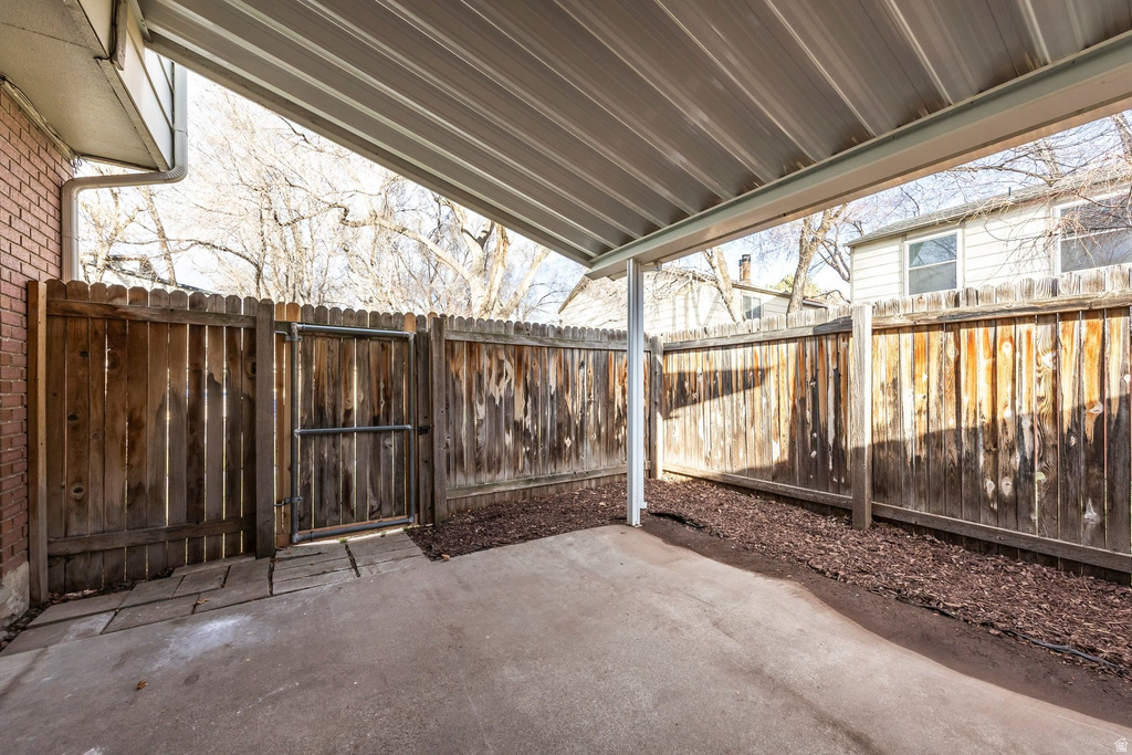 6066 S 2075 E Holladay, UT 84121