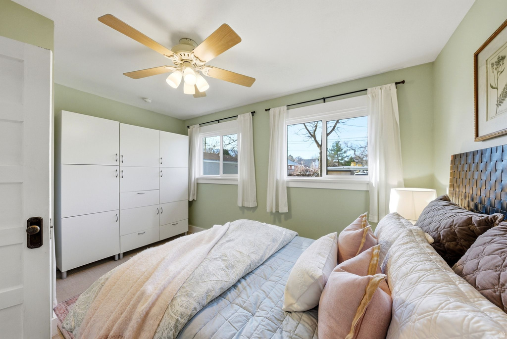 1196 E BROWNING AVE Salt Lake City, UT 84105