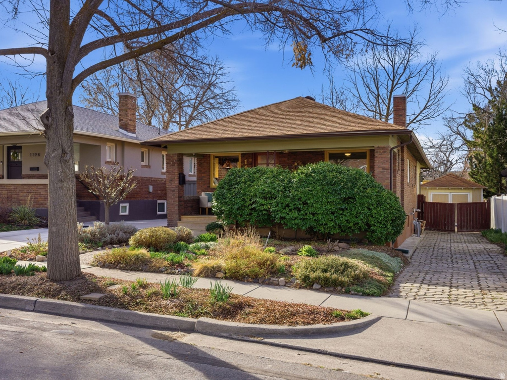 1196 E BROWNING AVE Salt Lake City, UT 84105