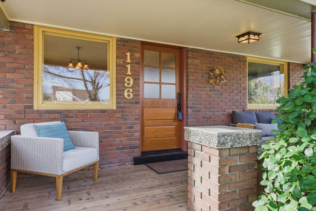 1196 E BROWNING AVE Salt Lake City, UT 84105