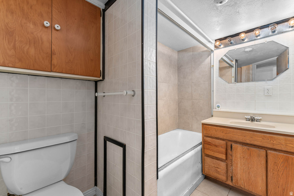 7689 S LOCUST ST Midvale, UT 84047