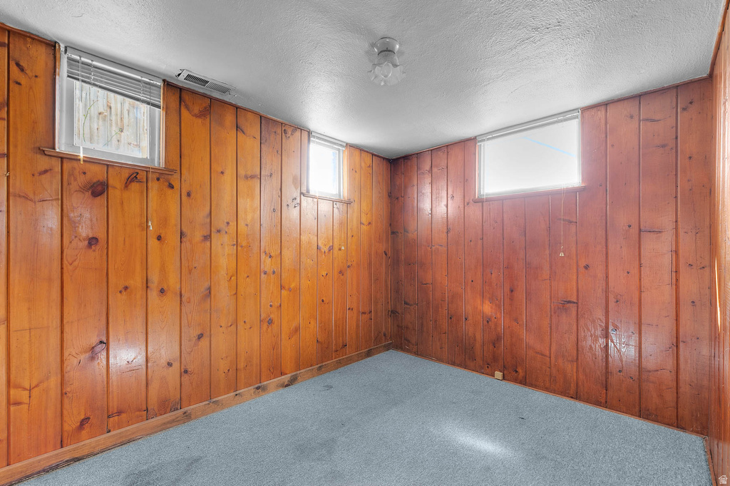 7689 S LOCUST ST Midvale, UT 84047