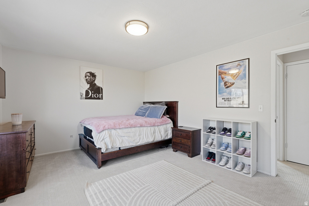 522 E 3955 S Millcreek, UT 84107