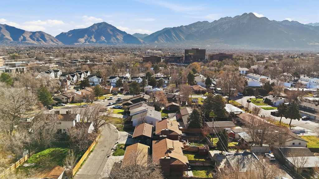 522 E 3955 S Millcreek, UT 84107