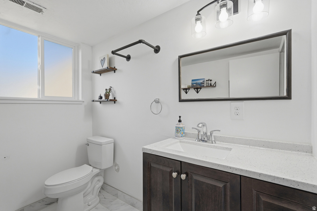 522 E 3955 S Millcreek, UT 84107