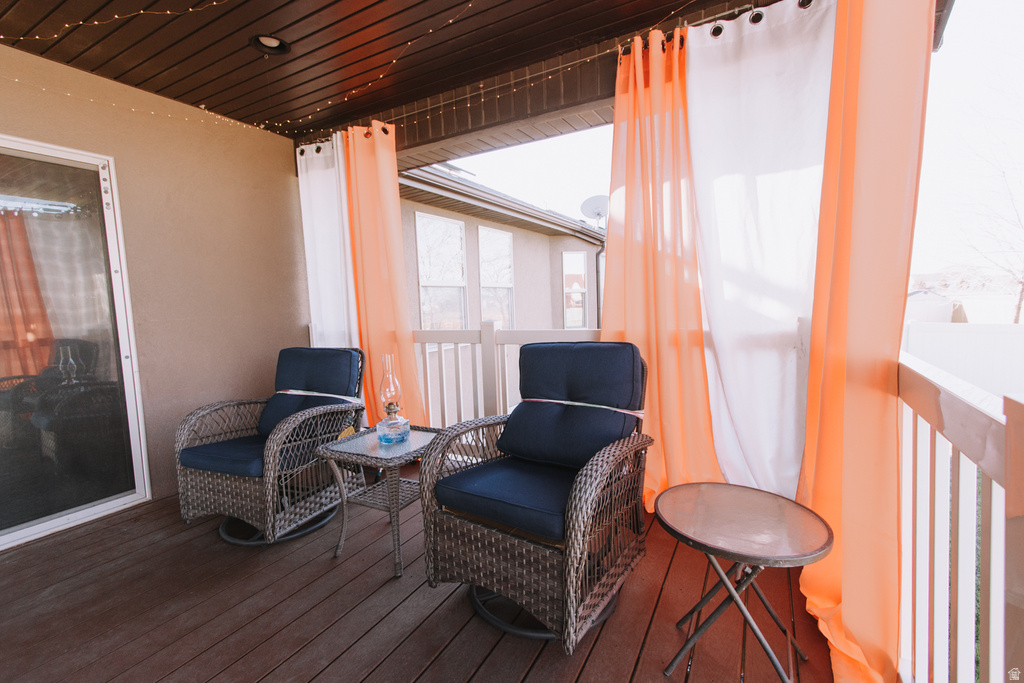 5645 S 4525 W Hooper, UT 84315