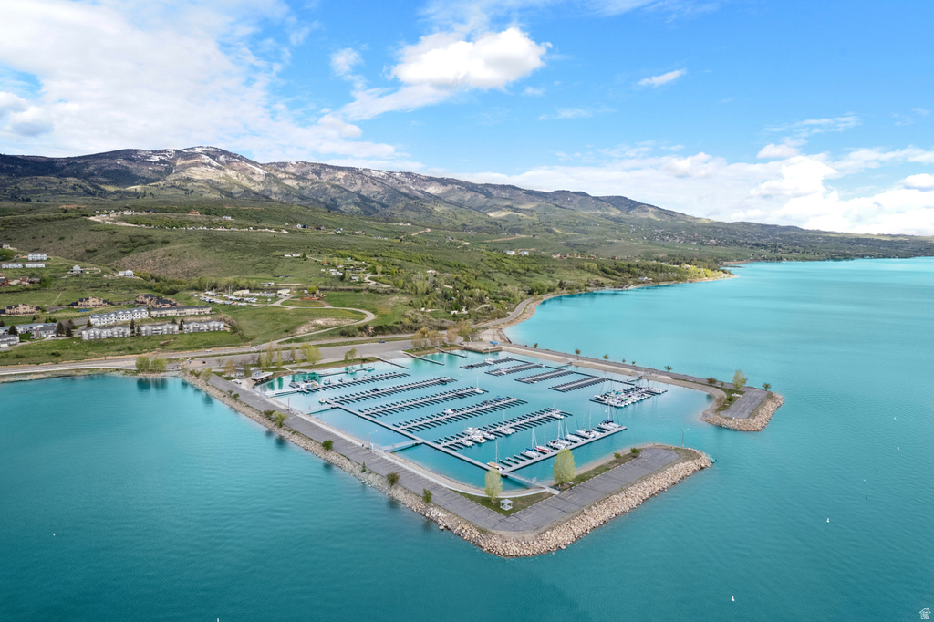 574 N BOURDONS RIVER ST #52 Garden City, UT 84028