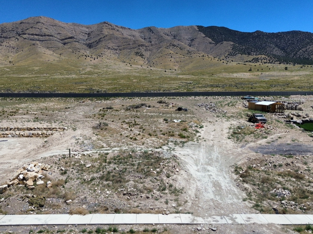 2930 N JOJO RD Eagle Mountain, UT 84005