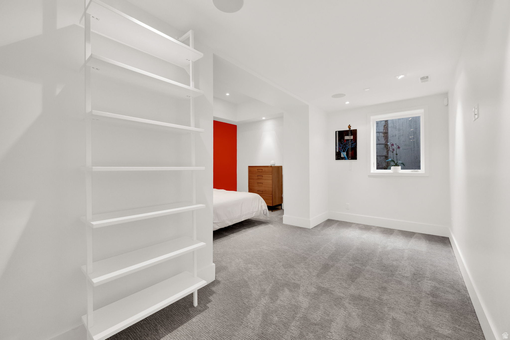 239 N VIRGINIA ST Salt Lake City, UT 84103