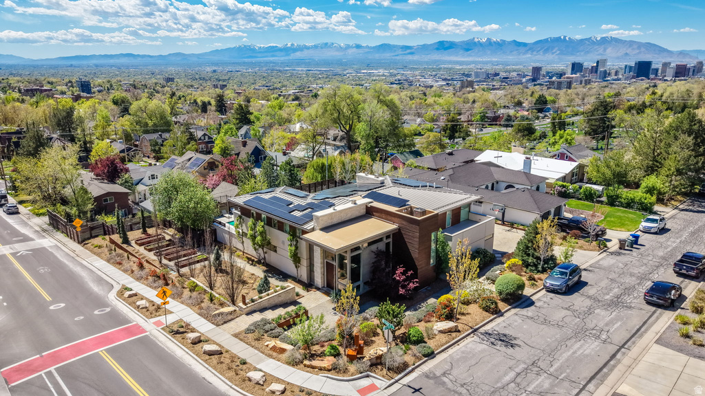 239 N VIRGINIA ST Salt Lake City, UT 84103