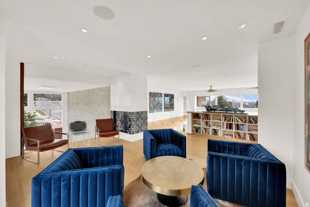 239 N VIRGINIA ST Salt Lake City, UT 84103