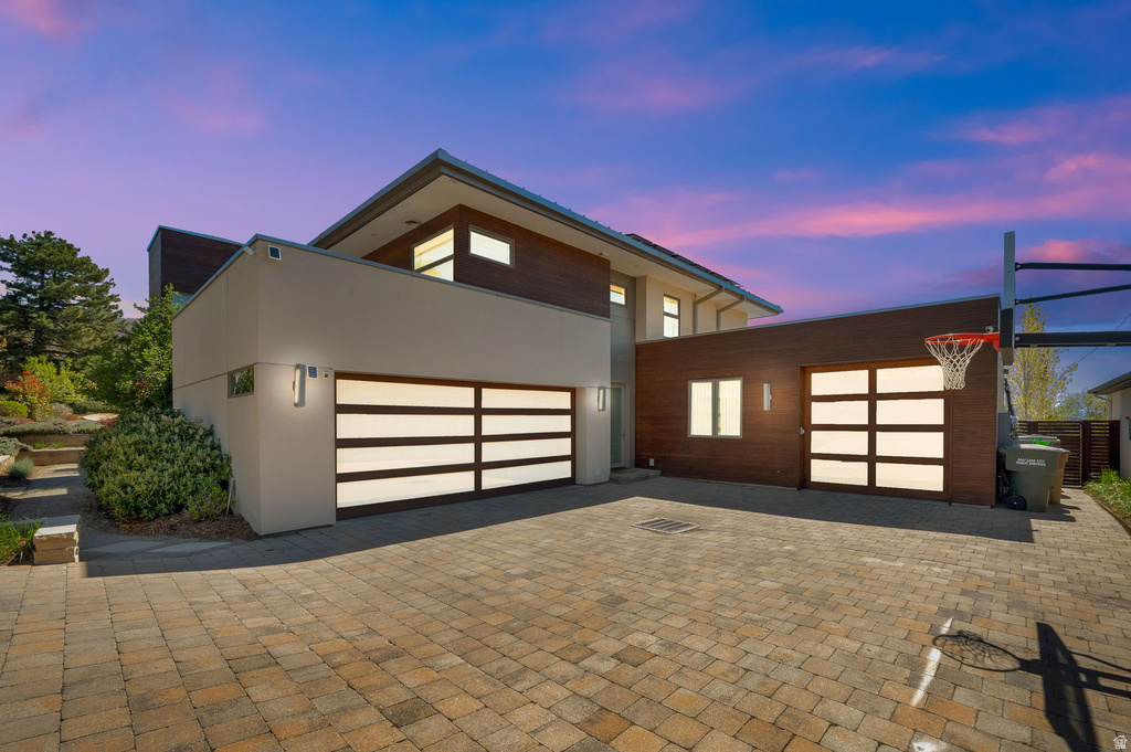 239 N VIRGINIA ST Salt Lake City, UT 84103
