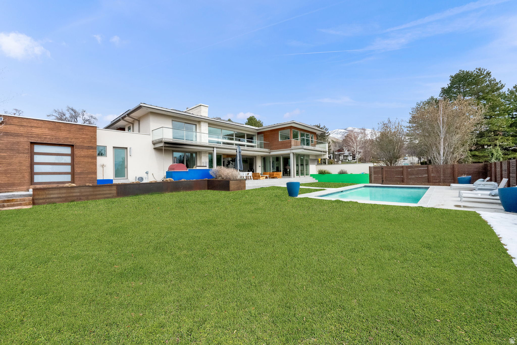 239 N VIRGINIA ST Salt Lake City, UT 84103