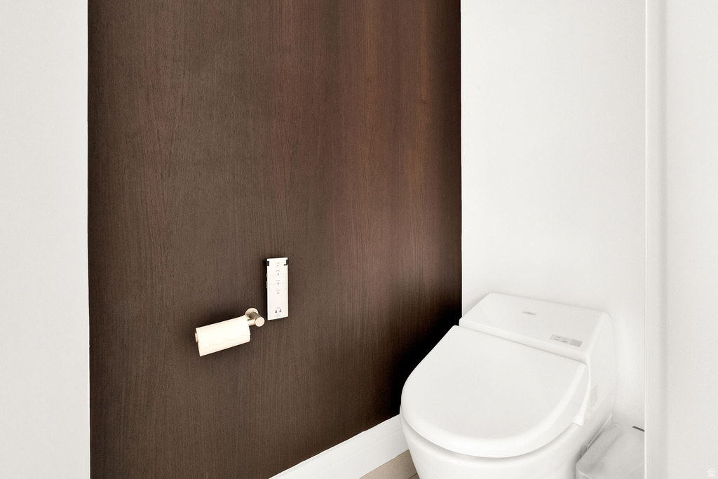 239 N VIRGINIA ST Salt Lake City, UT 84103