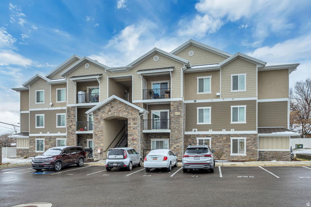 67 S 300 W Santaquin, UT 84655