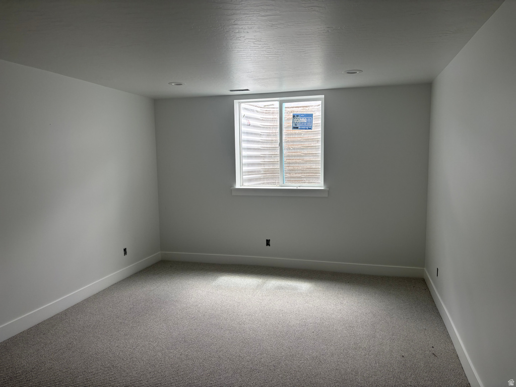 1127 W 2980 N Lehi, UT 84043