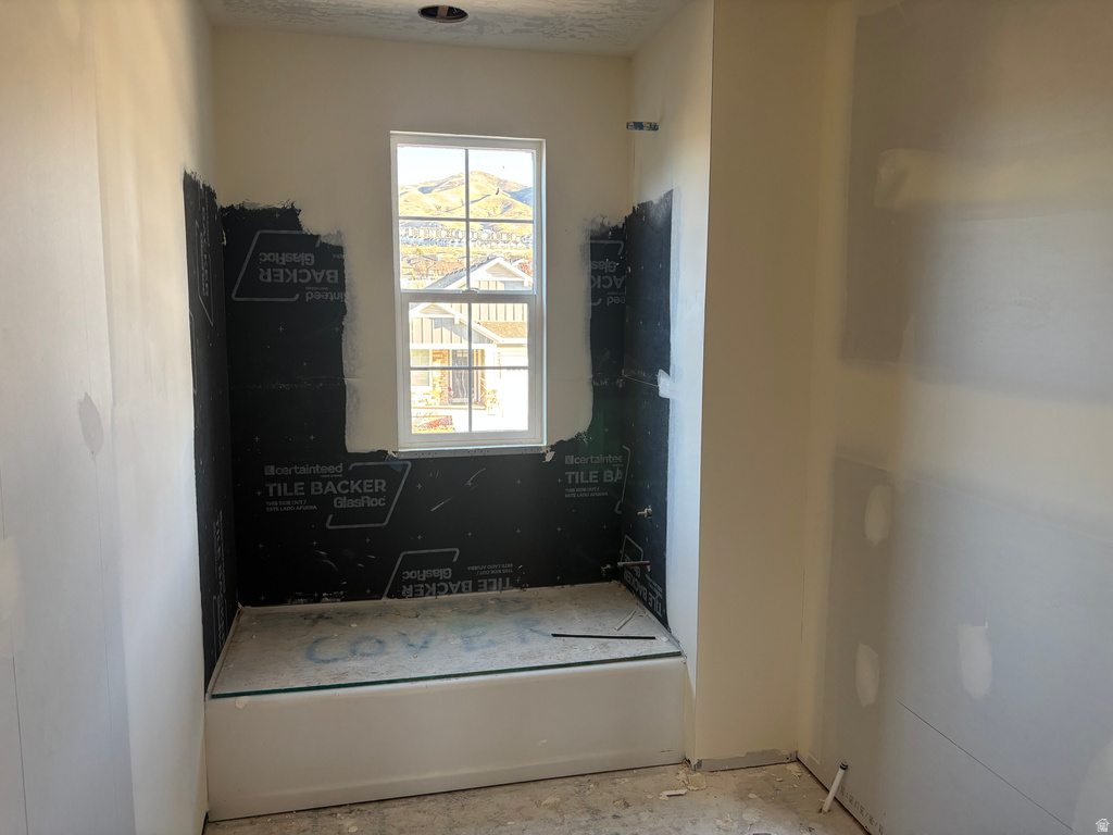 1127 W 2980 N Lehi, UT 84043