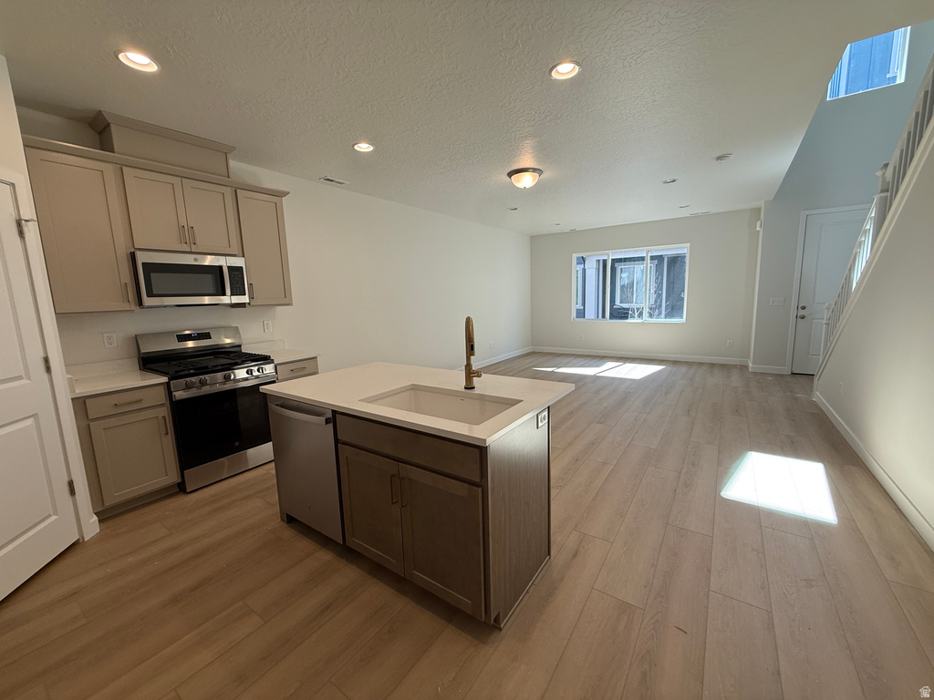 762 W 520 S #425 American Fork, UT 84003