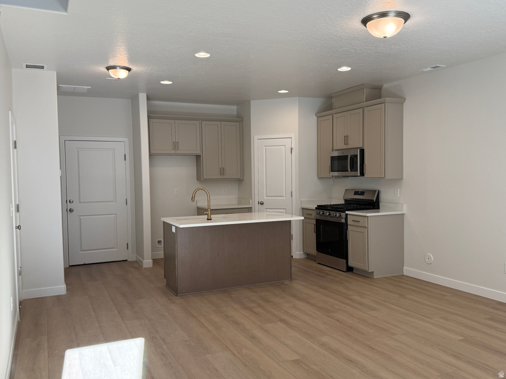 762 W 520 S #425 American Fork, UT 84003