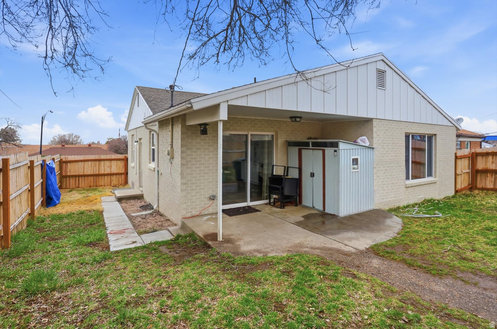 2102 S HARRISON BLVD Ogden, UT 84401