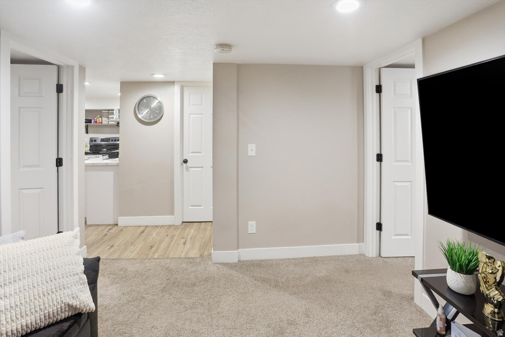 2102 S HARRISON BLVD Ogden, UT 84401