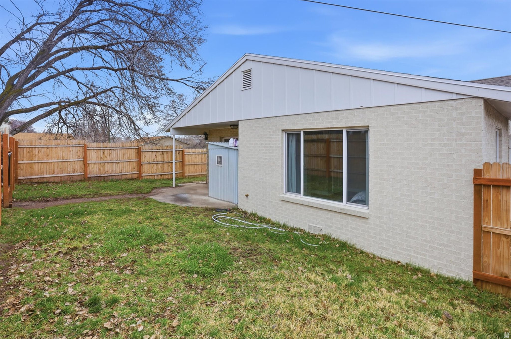 2102 S HARRISON BLVD Ogden, UT 84401