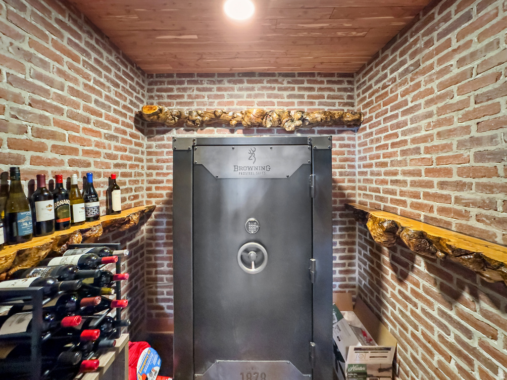 1175 N ROBYN WAY Farmington, UT 84025