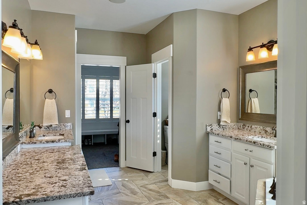 1175 N ROBYN WAY Farmington, UT 84025