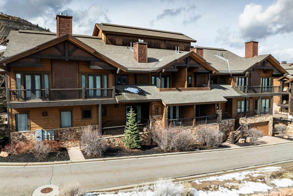 4338 WILLOW DRAW RD #1103 Park City, UT 84098