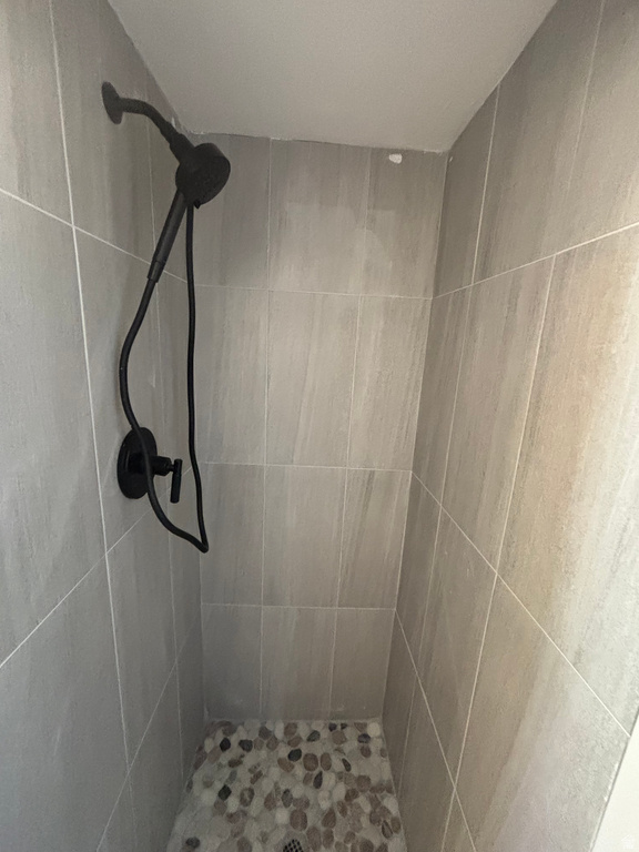 837 E DAISY ST Sandy, UT 84094