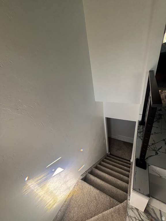 837 E DAISY ST Sandy, UT 84094