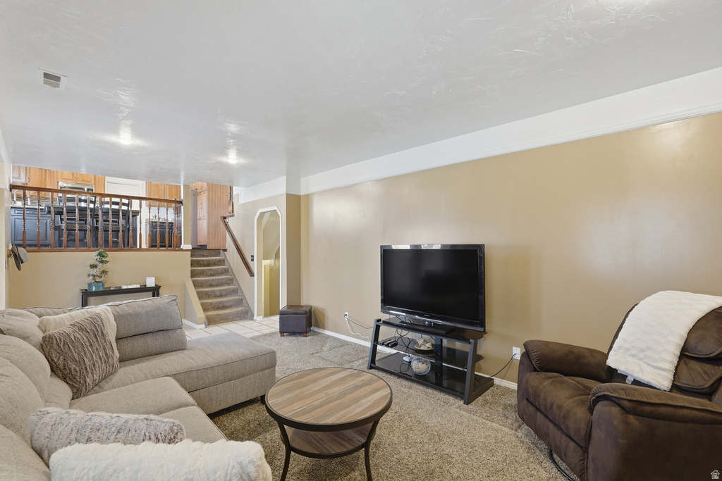 1320 E WOODHILL CIR Sandy, UT 84092