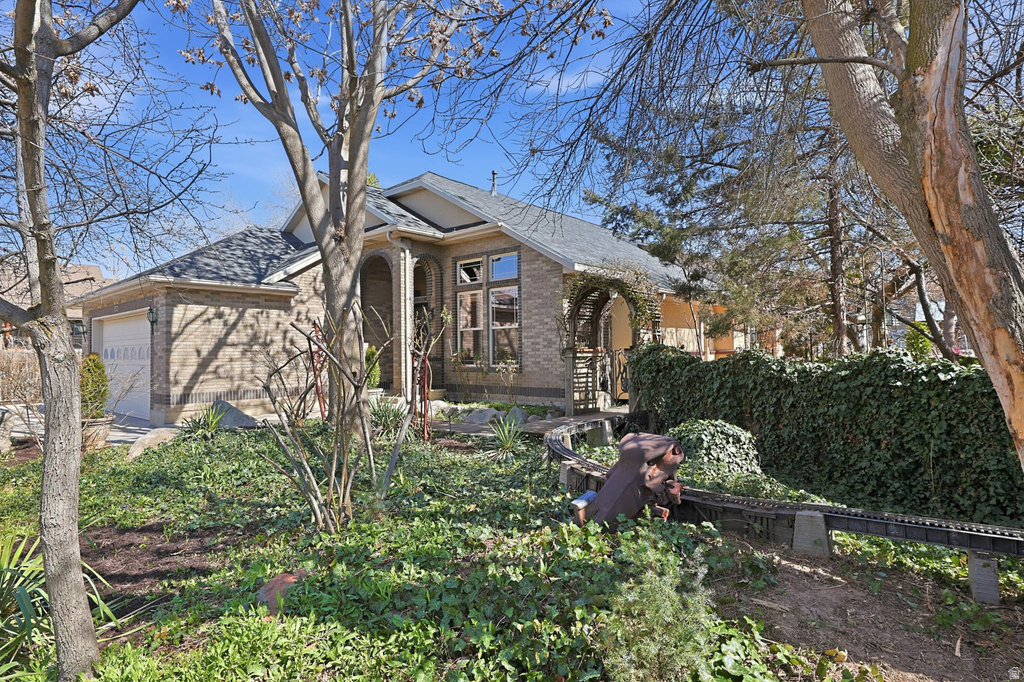 1532 E SAINT MARKS CT Millcreek, UT 84124