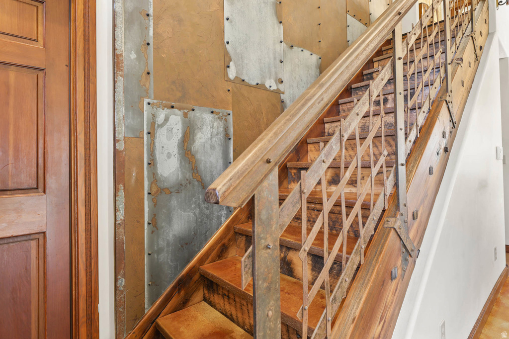 1532 E SAINT MARKS CT Millcreek, UT 84124