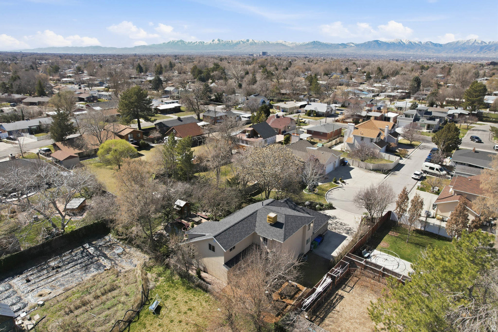 1532 E SAINT MARKS CT Millcreek, UT 84124