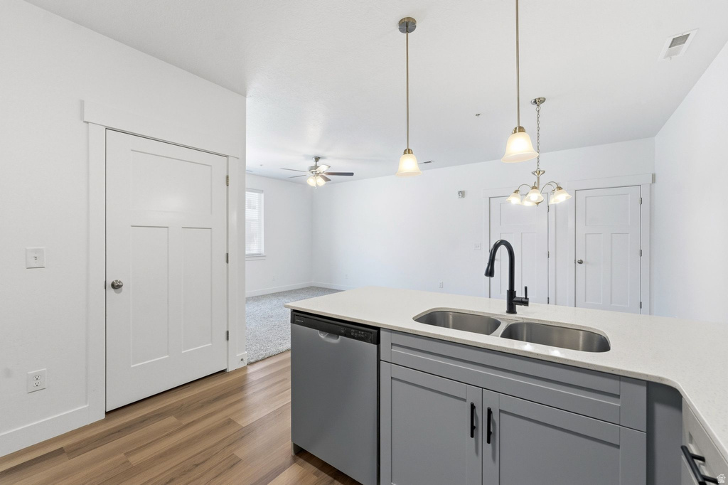 13528 S COMMODUS DR #L202 Riverton, UT 84096