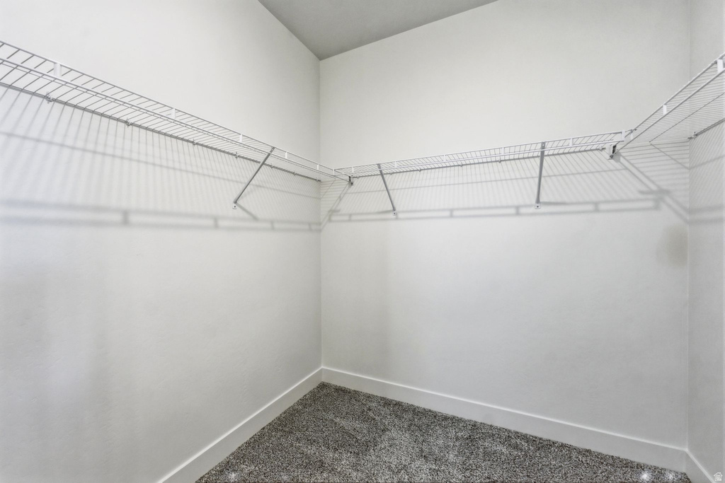 13528 S COMMODUS DR #L202 Riverton, UT 84096