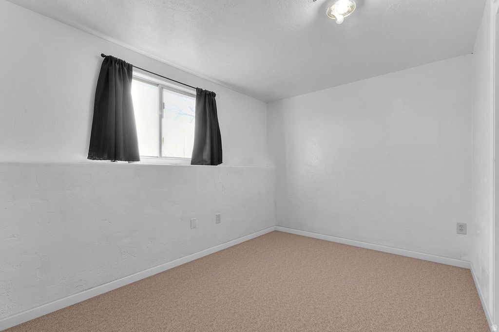 489 N OWENS ST Layton, UT 84041