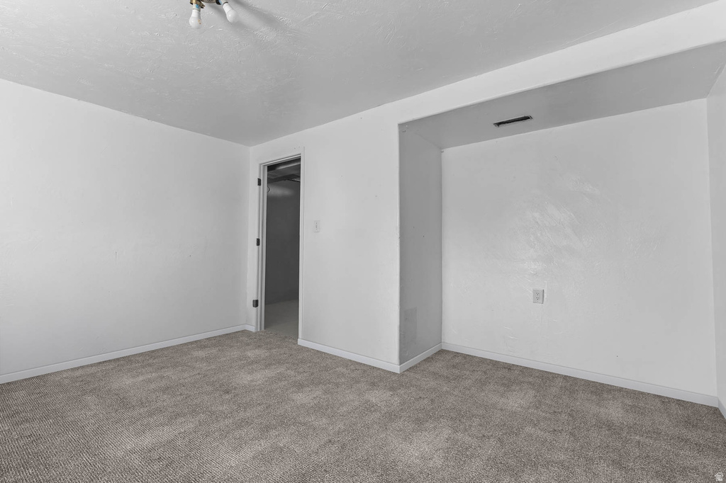 489 N OWENS ST Layton, UT 84041