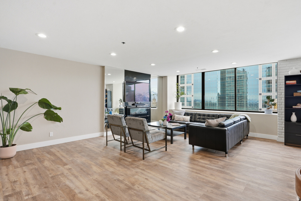 44 W 300 S #1508S Salt Lake City, UT 84101