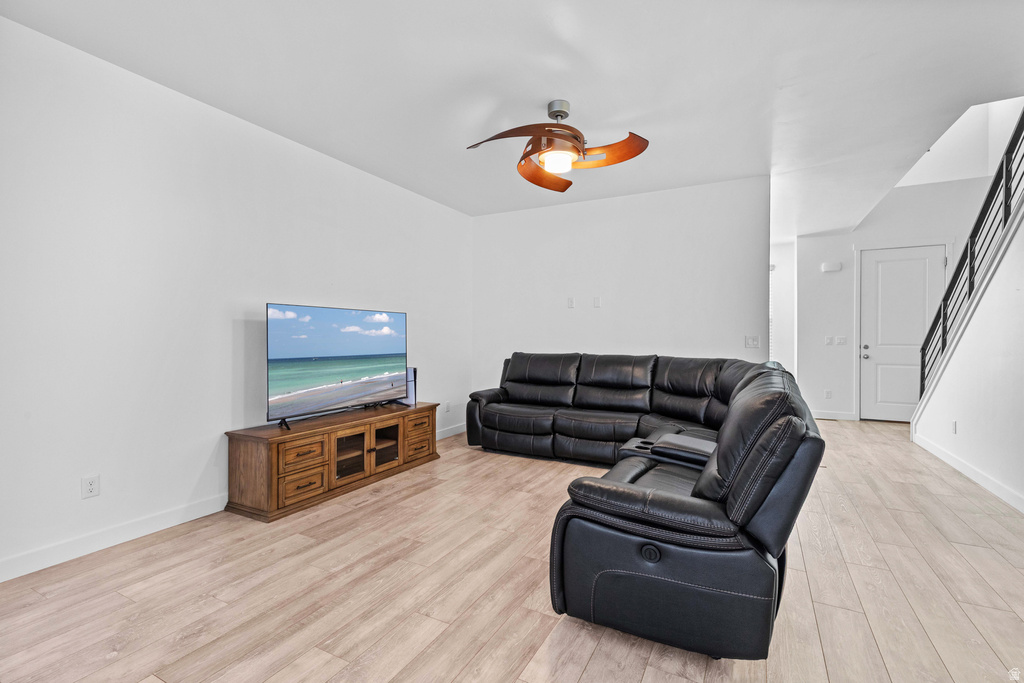 10643 S LAMOND DR South Jordan, UT 84009