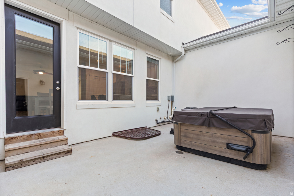 10643 S LAMOND DR South Jordan, UT 84009